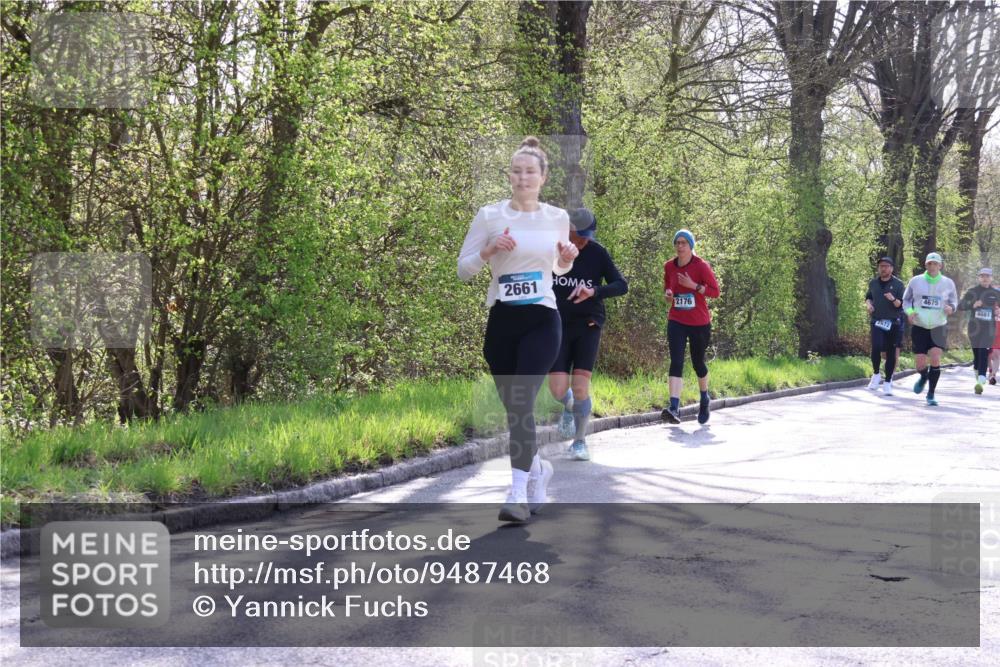 12.04.2026 - 45. Internationalen Wilhelmsburger Insellauf Yannick Fuchs http://msf.ph/oto/9487468 12.04.2026 10:37:59 Laufen 2661, 2176, 2672, 4675, 4661 meine-sportfotos.de