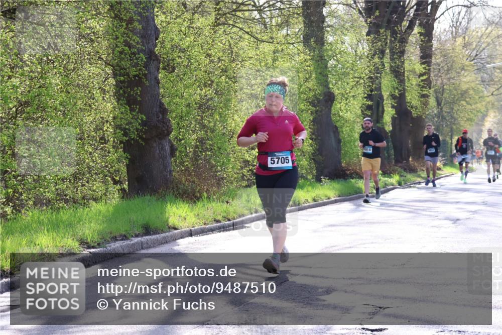 12.04.2026 - 45. Internationalen Wilhelmsburger Insellauf Yannick Fuchs http://msf.ph/oto/9487510 12.04.2026 10:32:18 Laufen 5705, 4914 meine-sportfotos.de