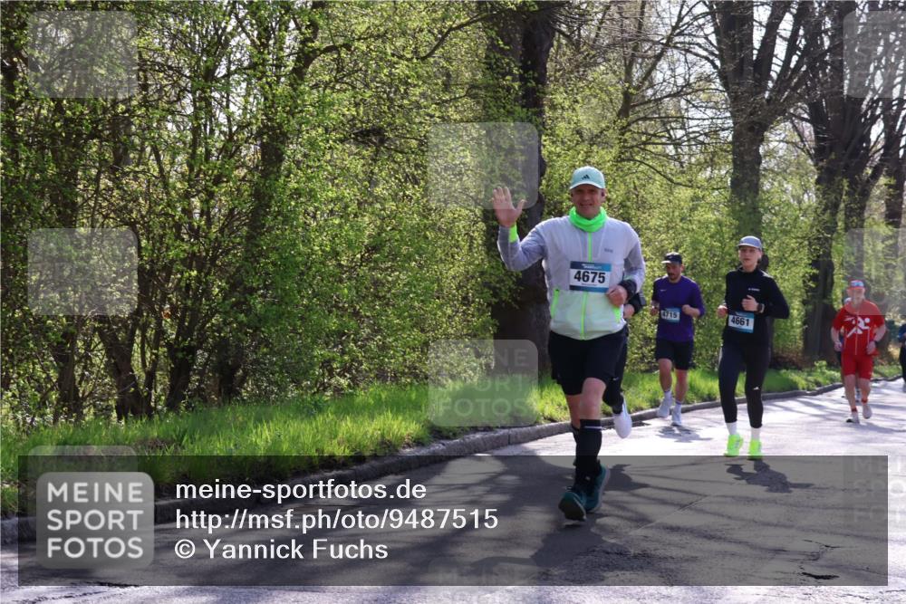 12.04.2026 - 45. Internationalen Wilhelmsburger Insellauf Yannick Fuchs http://msf.ph/oto/9487515 12.04.2026 10:38:04 Laufen 4675, 4715, 4661 meine-sportfotos.de