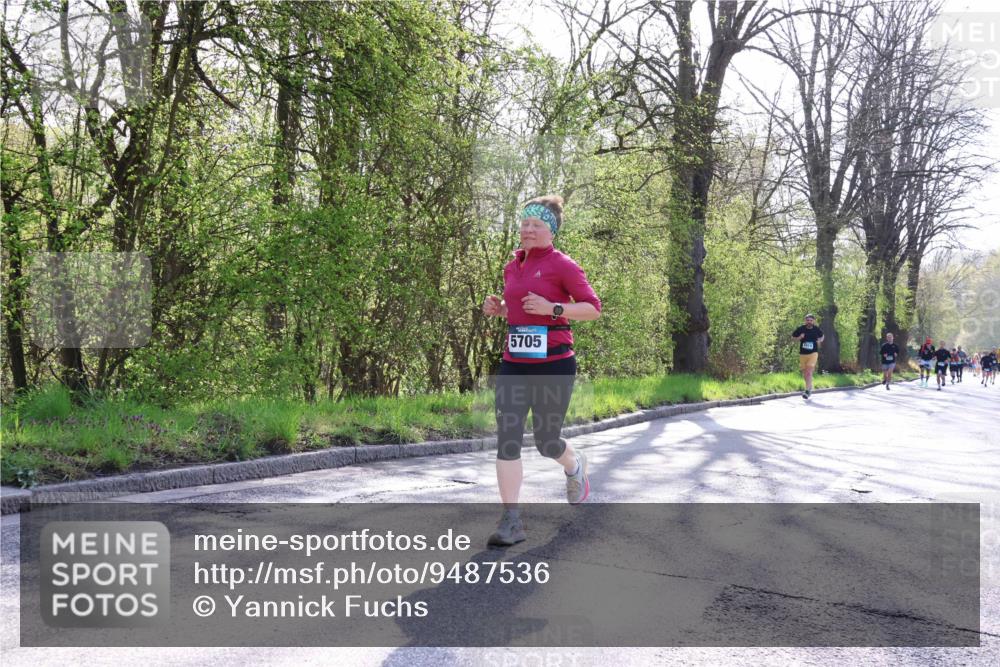 12.04.2026 - 45. Internationalen Wilhelmsburger Insellauf Yannick Fuchs http://msf.ph/oto/9487536 12.04.2026 10:32:20 Laufen 5705, 4914 meine-sportfotos.de