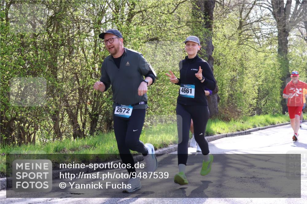 12.04.2026 - 45. Internationalen Wilhelmsburger Insellauf Yannick Fuchs http://msf.ph/oto/9487539 12.04.2026 10:38:06 Laufen 2672, 3, 4661 meine-sportfotos.de