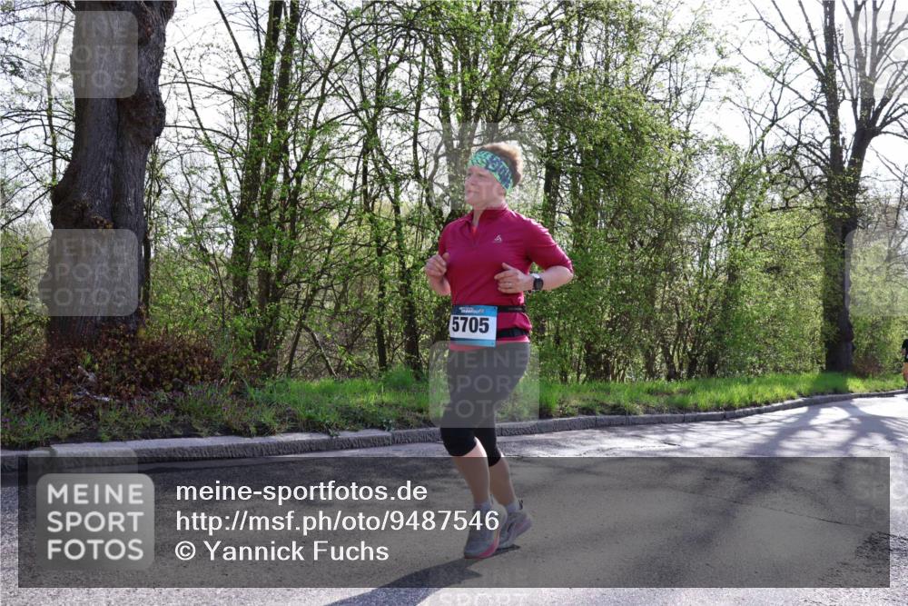 12.04.2026 - 45. Internationalen Wilhelmsburger Insellauf Yannick Fuchs http://msf.ph/oto/9487546 12.04.2026 10:32:21 Laufen 5705 meine-sportfotos.de