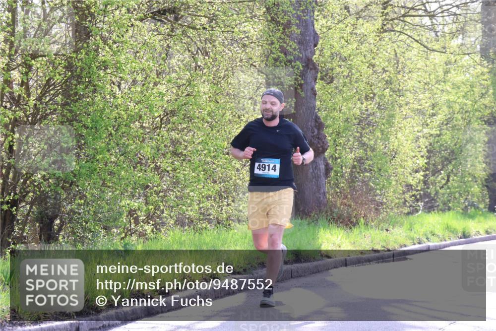 12.04.2026 - 45. Internationalen Wilhelmsburger Insellauf Yannick Fuchs http://msf.ph/oto/9487552 12.04.2026 10:32:23 Laufen 4914 meine-sportfotos.de