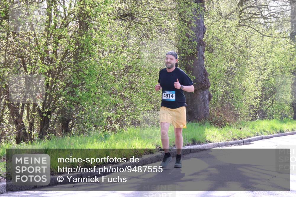 12.04.2026 - 45. Internationalen Wilhelmsburger Insellauf Yannick Fuchs http://msf.ph/oto/9487555 12.04.2026 10:32:23 Laufen 4914 meine-sportfotos.de