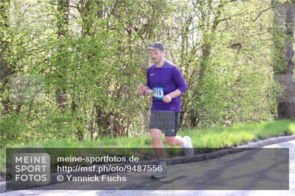 12.04.2026 - 45. Internationalen Wilhelmsburger Insellauf Yannick Fuchs http://msf.ph/oto/9487556 12.04.2026 10:38:08 Laufen 4715 meine-sportfotos.de