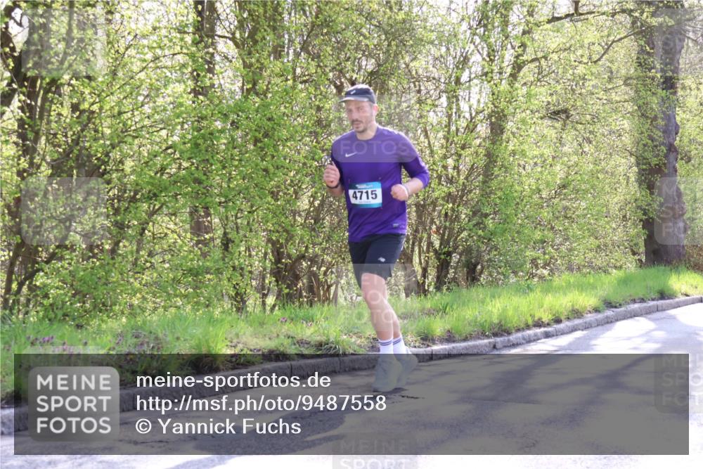 12.04.2026 - 45. Internationalen Wilhelmsburger Insellauf Yannick Fuchs http://msf.ph/oto/9487558 12.04.2026 10:38:08 Laufen 4715 meine-sportfotos.de