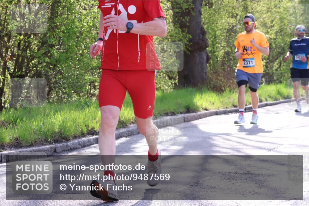 12.04.2026 - 45. Internationalen Wilhelmsburger Insellauf Yannick Fuchs http://msf.ph/oto/9487569 12.04.2026 10:38:09 Laufen  meine-sportfotos.de