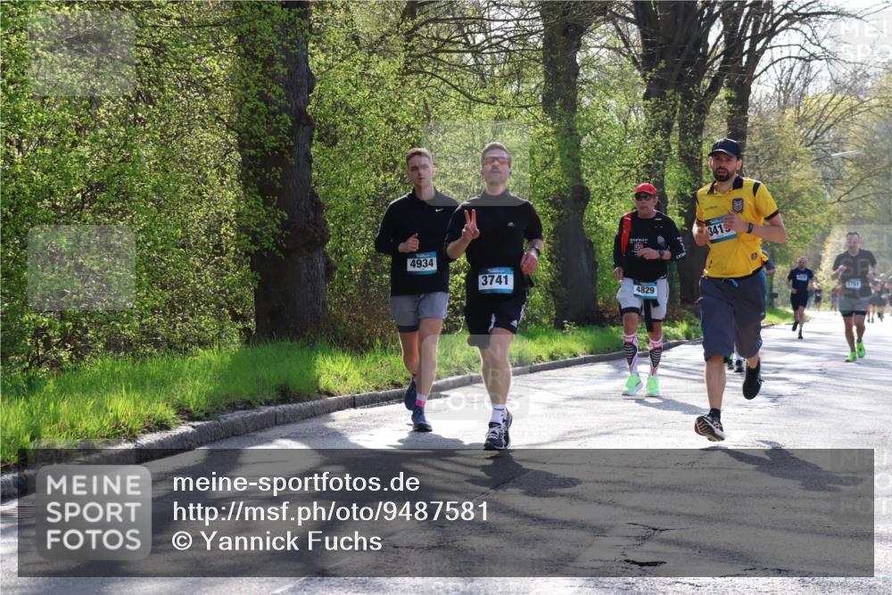 12.04.2026 - 45. Internationalen Wilhelmsburger Insellauf Yannick Fuchs http://msf.ph/oto/9487581 12.04.2026 10:32:28 Laufen 4934, 3741, 4829, 3415, 1300, 5751 meine-sportfotos.de