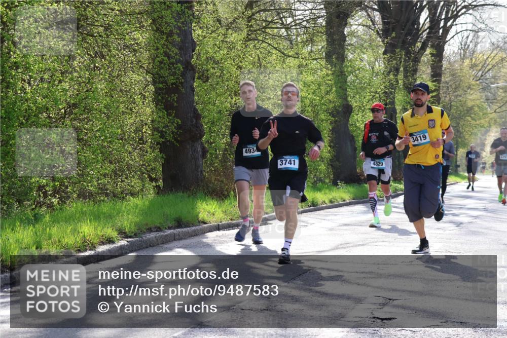 12.04.2026 - 45. Internationalen Wilhelmsburger Insellauf Yannick Fuchs http://msf.ph/oto/9487583 12.04.2026 10:32:28 Laufen 4934, 3741, 4829, 3419, 5751 meine-sportfotos.de