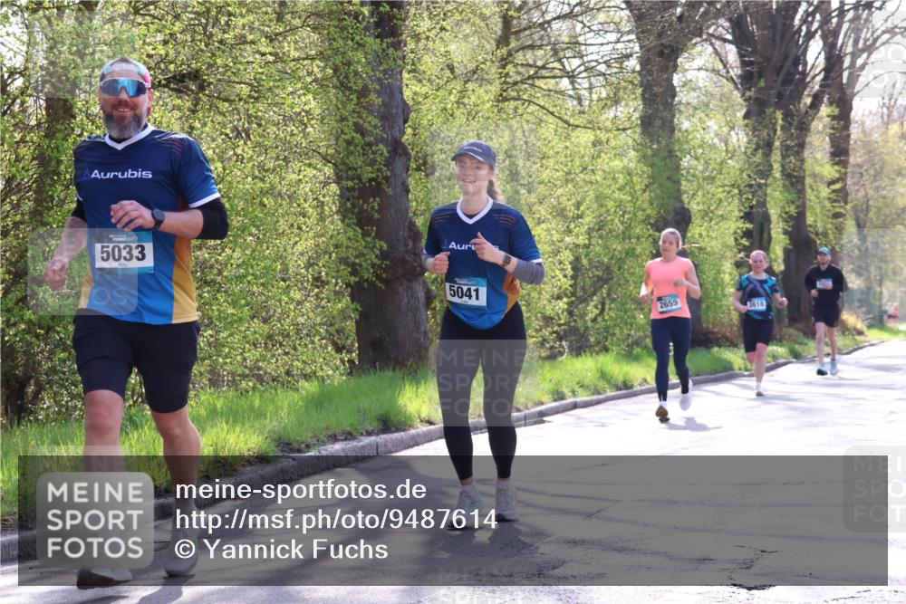 12.04.2026 - 45. Internationalen Wilhelmsburger Insellauf Yannick Fuchs http://msf.ph/oto/9487614 12.04.2026 10:38:13 Laufen 5033, 5041, 2655, 2618 meine-sportfotos.de