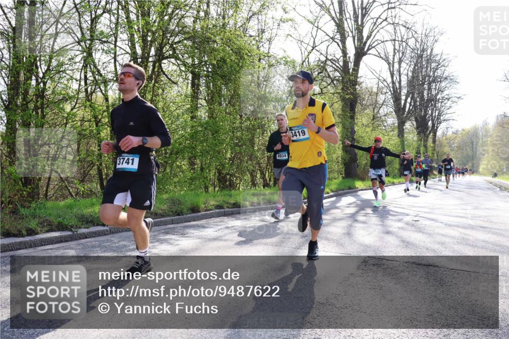 12.04.2026 - 45. Internationalen Wilhelmsburger Insellauf Yannick Fuchs http://msf.ph/oto/9487622 12.04.2026 10:32:31 Laufen 3741, 4934, 3419, 4829 meine-sportfotos.de