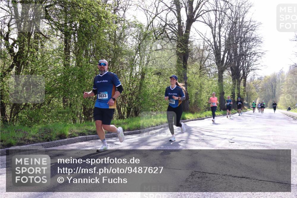 12.04.2026 - 45. Internationalen Wilhelmsburger Insellauf Yannick Fuchs http://msf.ph/oto/9487627 12.04.2026 10:38:14 Laufen 5033, 5041, 2655 meine-sportfotos.de