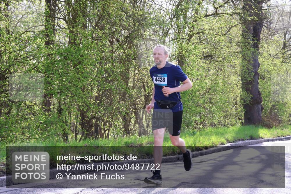 12.04.2026 - 45. Internationalen Wilhelmsburger Insellauf Yannick Fuchs http://msf.ph/oto/9487722 12.04.2026 10:32:42 Laufen 4428 meine-sportfotos.de