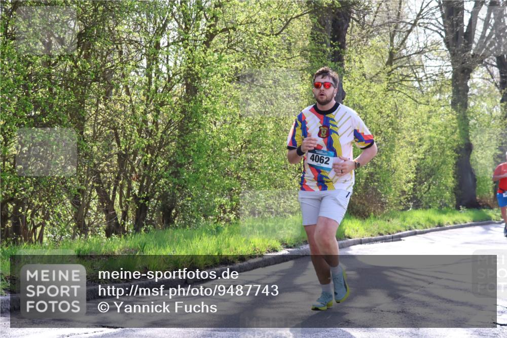 12.04.2026 - 45. Internationalen Wilhelmsburger Insellauf Yannick Fuchs http://msf.ph/oto/9487743 12.04.2026 10:32:44 Laufen 4062 meine-sportfotos.de