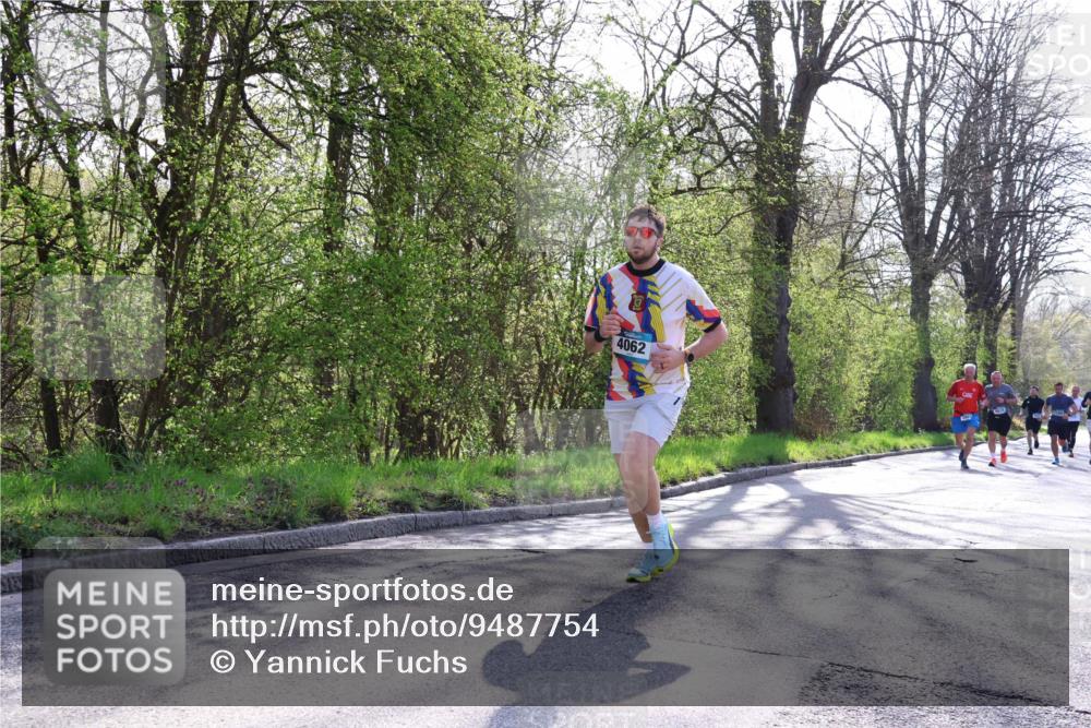 12.04.2026 - 45. Internationalen Wilhelmsburger Insellauf Yannick Fuchs http://msf.ph/oto/9487754 12.04.2026 10:32:44 Laufen 4062 meine-sportfotos.de