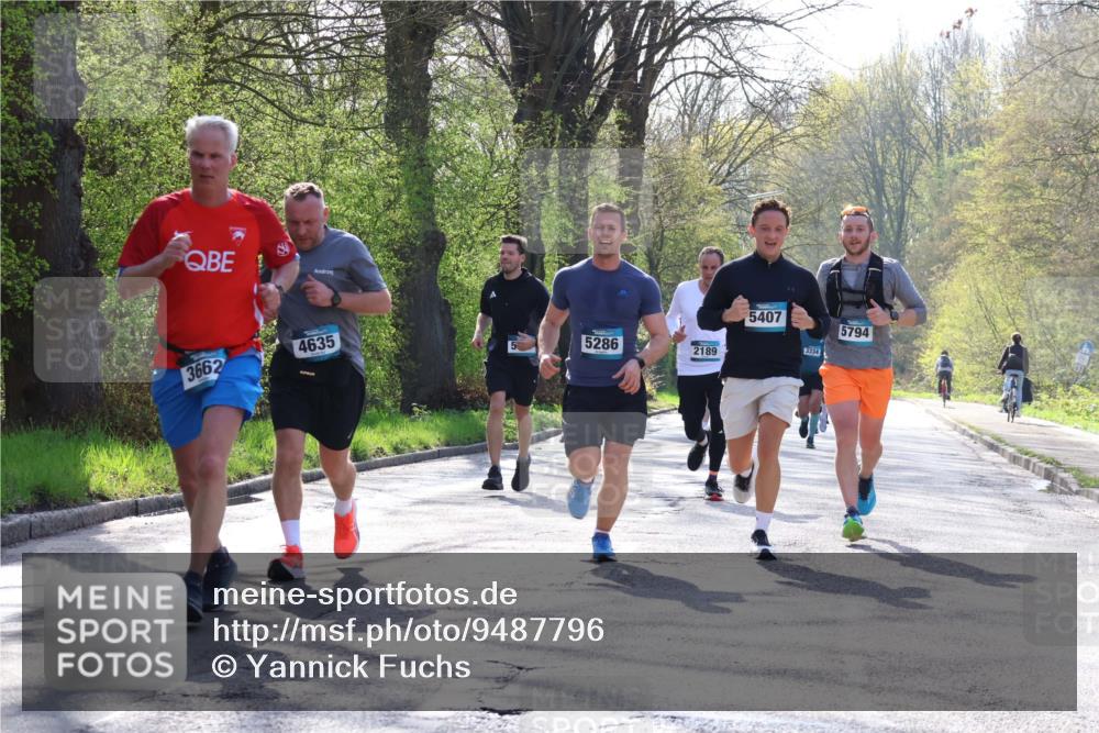 12.04.2026 - 45. Internationalen Wilhelmsburger Insellauf Yannick Fuchs http://msf.ph/oto/9487796 12.04.2026 10:32:48 Laufen 4635, 3662, 5286, 2189, 5407, 3334, 5794 meine-sportfotos.de