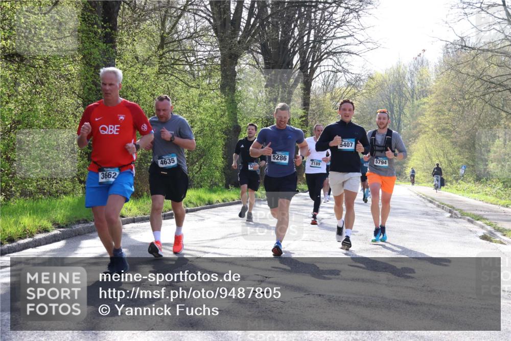 12.04.2026 - 45. Internationalen Wilhelmsburger Insellauf Yannick Fuchs http://msf.ph/oto/9487805 12.04.2026 10:32:49 Laufen 3662, 5286, 4635, 2189, 5407, 5794 meine-sportfotos.de