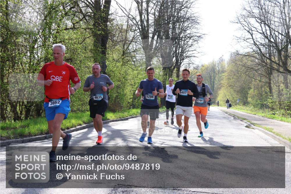 12.04.2026 - 45. Internationalen Wilhelmsburger Insellauf Yannick Fuchs http://msf.ph/oto/9487819 12.04.2026 10:32:50 Laufen 3662, 5407, 5286, 2189, 4635, 5794 meine-sportfotos.de