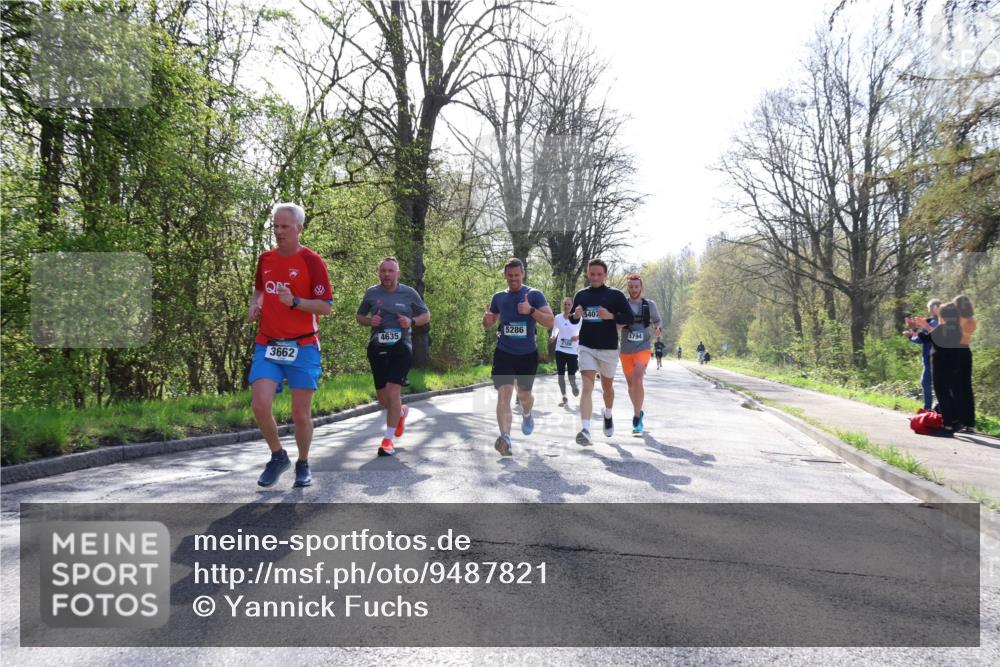 12.04.2026 - 45. Internationalen Wilhelmsburger Insellauf Yannick Fuchs http://msf.ph/oto/9487821 12.04.2026 10:32:50 Laufen 5286, 4635, 2109, 3662, 5407, 5794 meine-sportfotos.de