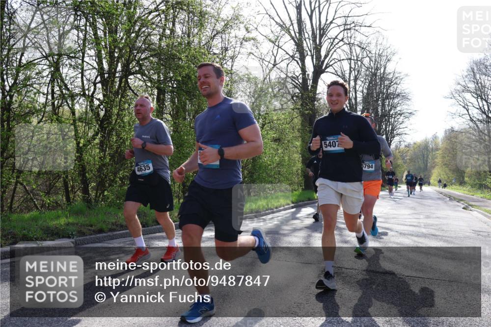 12.04.2026 - 45. Internationalen Wilhelmsburger Insellauf Yannick Fuchs http://msf.ph/oto/9487847 12.04.2026 10:32:51 Laufen 540, 4635, 6794 meine-sportfotos.de