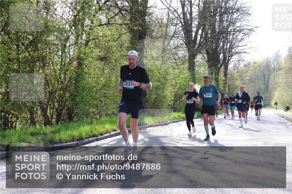 12.04.2026 - 45. Internationalen Wilhelmsburger Insellauf Yannick Fuchs http://msf.ph/oto/9487886 12.04.2026 10:32:57 Laufen 3227, 4333, 3334, 324, 2656 meine-sportfotos.de