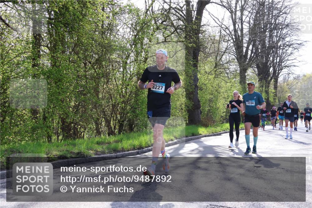 12.04.2026 - 45. Internationalen Wilhelmsburger Insellauf Yannick Fuchs http://msf.ph/oto/9487892 12.04.2026 10:32:57 Laufen 3227, 4333, 3334, 5824, 2654 meine-sportfotos.de