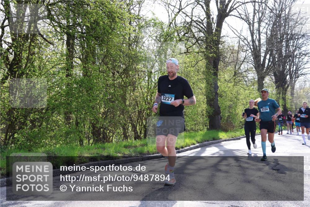 12.04.2026 - 45. Internationalen Wilhelmsburger Insellauf Yannick Fuchs http://msf.ph/oto/9487894 12.04.2026 10:32:57 Laufen 3227, 4333, 3334, 582 meine-sportfotos.de