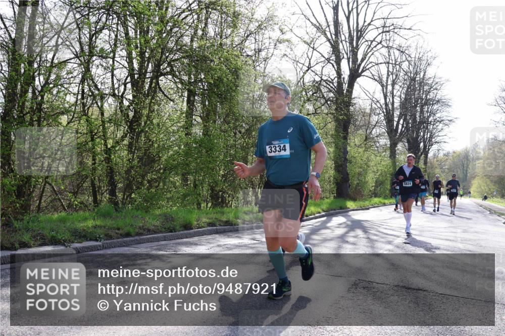 12.04.2026 - 45. Internationalen Wilhelmsburger Insellauf Yannick Fuchs http://msf.ph/oto/9487921 12.04.2026 10:33:00 Laufen 3334, 5824 meine-sportfotos.de