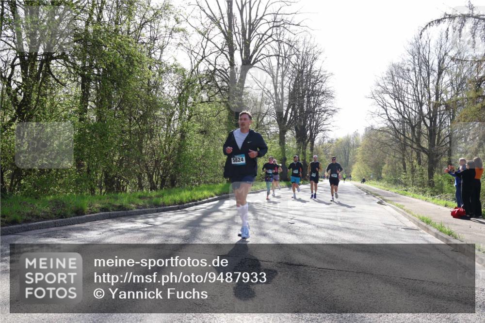 12.04.2026 - 45. Internationalen Wilhelmsburger Insellauf Yannick Fuchs http://msf.ph/oto/9487933 12.04.2026 10:33:01 Laufen 5824, 2656 meine-sportfotos.de