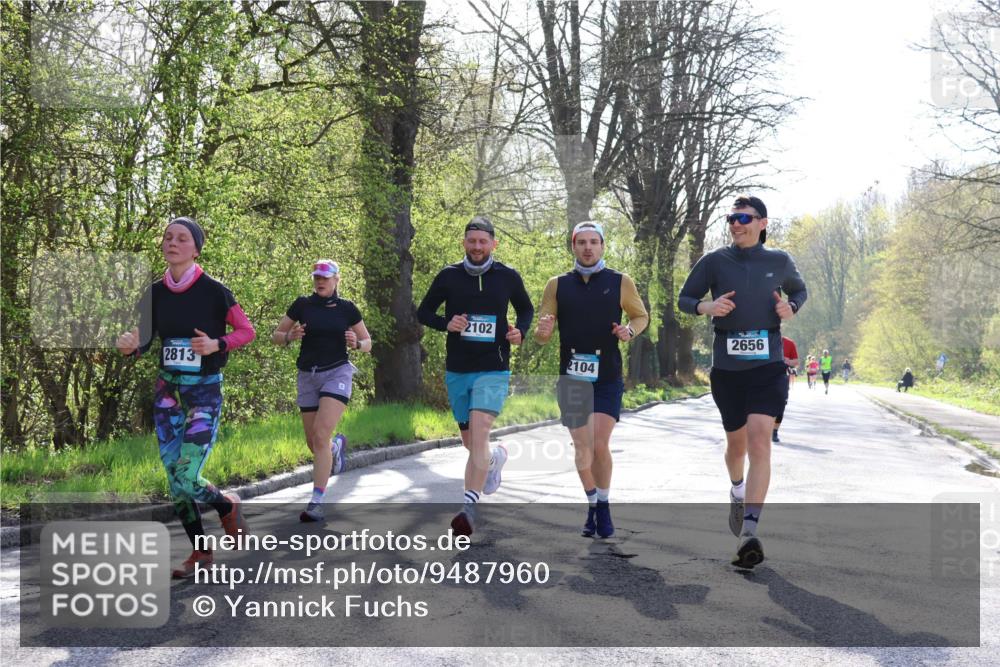 12.04.2026 - 45. Internationalen Wilhelmsburger Insellauf Yannick Fuchs http://msf.ph/oto/9487960 12.04.2026 10:33:03 Laufen 2813, 2102, 2104, 2656 meine-sportfotos.de