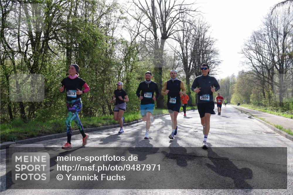12.04.2026 - 45. Internationalen Wilhelmsburger Insellauf Yannick Fuchs http://msf.ph/oto/9487971 12.04.2026 10:33:04 Laufen 2813, 2102, 2104, 2656 meine-sportfotos.de