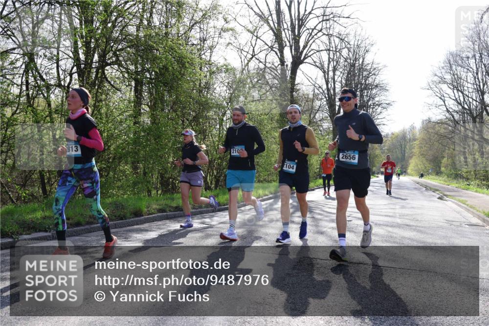 12.04.2026 - 45. Internationalen Wilhelmsburger Insellauf Yannick Fuchs http://msf.ph/oto/9487976 12.04.2026 10:33:05 Laufen 813, 210, 2104, 2656 meine-sportfotos.de