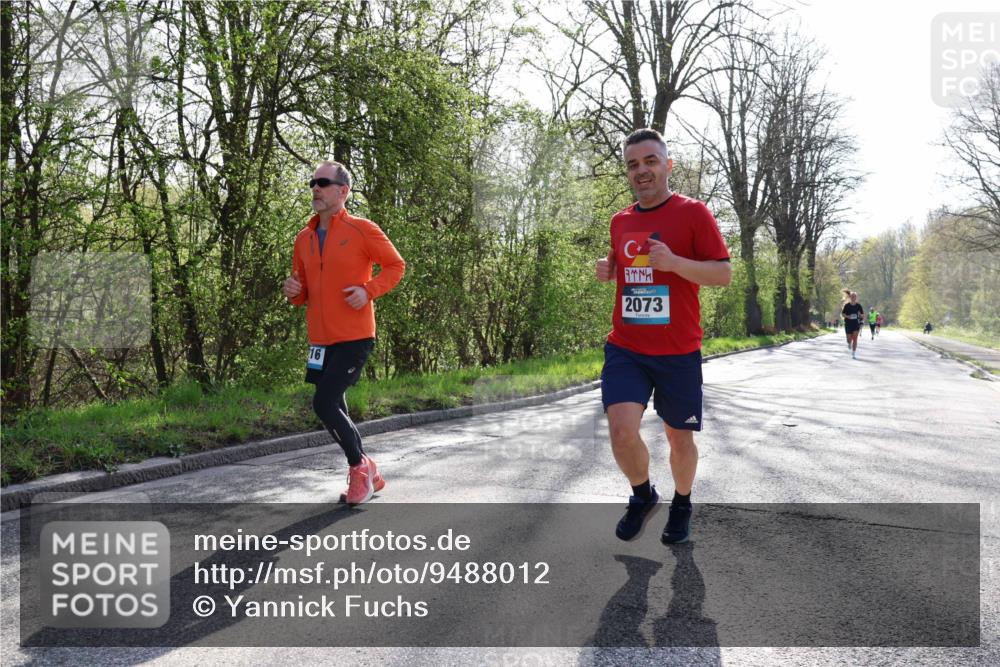 12.04.2026 - 45. Internationalen Wilhelmsburger Insellauf Yannick Fuchs http://msf.ph/oto/9488012 12.04.2026 10:33:09 Laufen 16, 2073 meine-sportfotos.de
