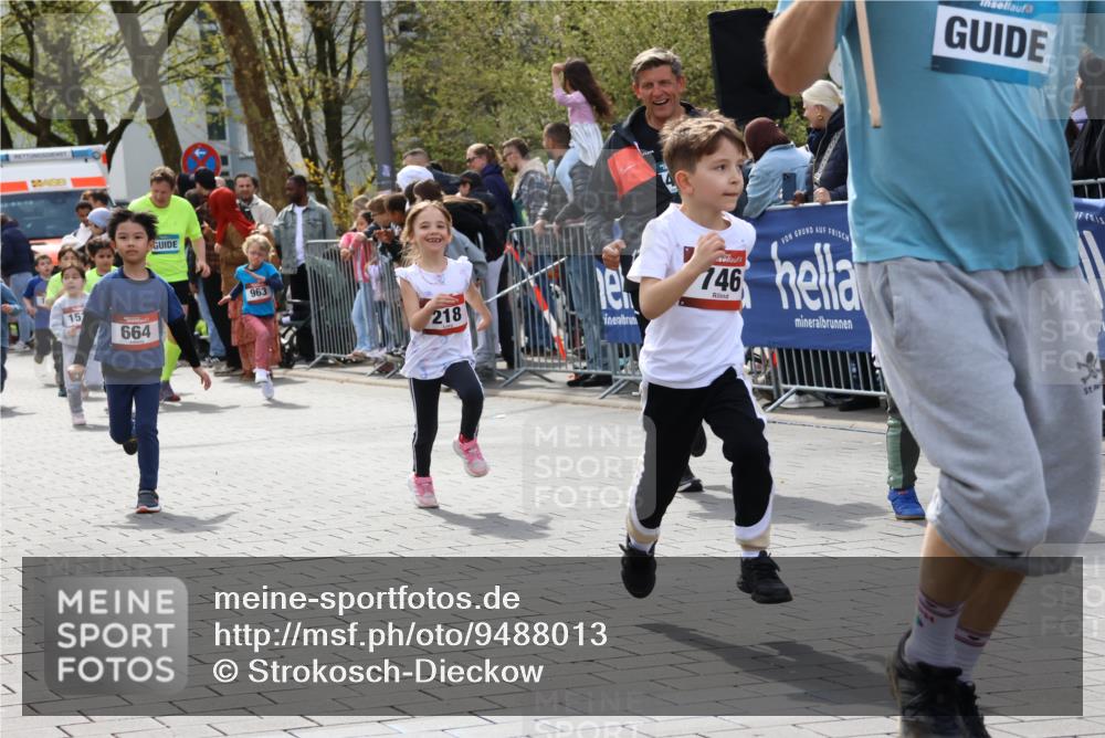 12.04.2026 - 45. Internationalen Wilhelmsburger Insellauf Strokosch-Dieckow http://msf.ph/oto/9488013 12.04.2026 14:10:18 Ziel 932, 639, 205, 153, 48, 86, 132, 417, 60, 746, 664, 218, 203, 633, 963 meine-sportfotos.de