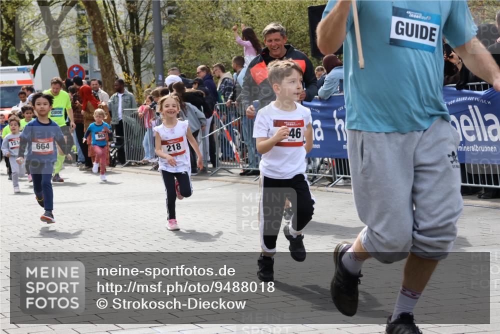 12.04.2026 - 45. Internationalen Wilhelmsburger Insellauf Strokosch-Dieckow http://msf.ph/oto/9488018 12.04.2026 14:10:18 Ziel 932, 639, 205, 153, 48, 86, 132, 417, 60, 746, 664, 218, 203, 633, 963 meine-sportfotos.de