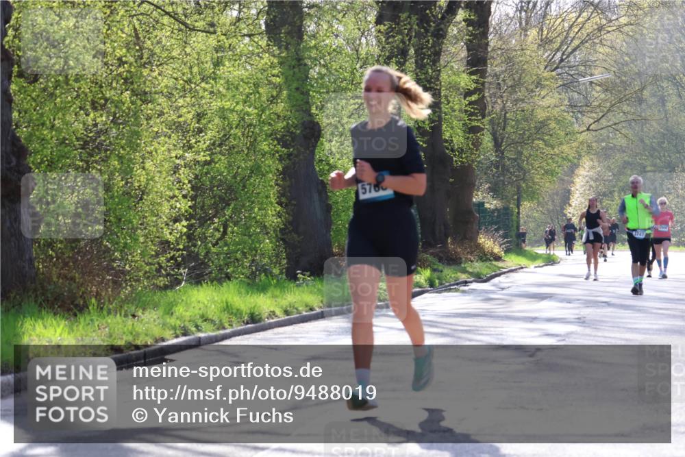 12.04.2026 - 45. Internationalen Wilhelmsburger Insellauf Yannick Fuchs http://msf.ph/oto/9488019 12.04.2026 10:33:12 Laufen 5760, 3747 meine-sportfotos.de