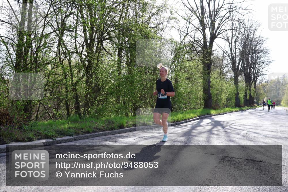 12.04.2026 - 45. Internationalen Wilhelmsburger Insellauf Yannick Fuchs http://msf.ph/oto/9488053 12.04.2026 10:33:15 Laufen 5766 meine-sportfotos.de