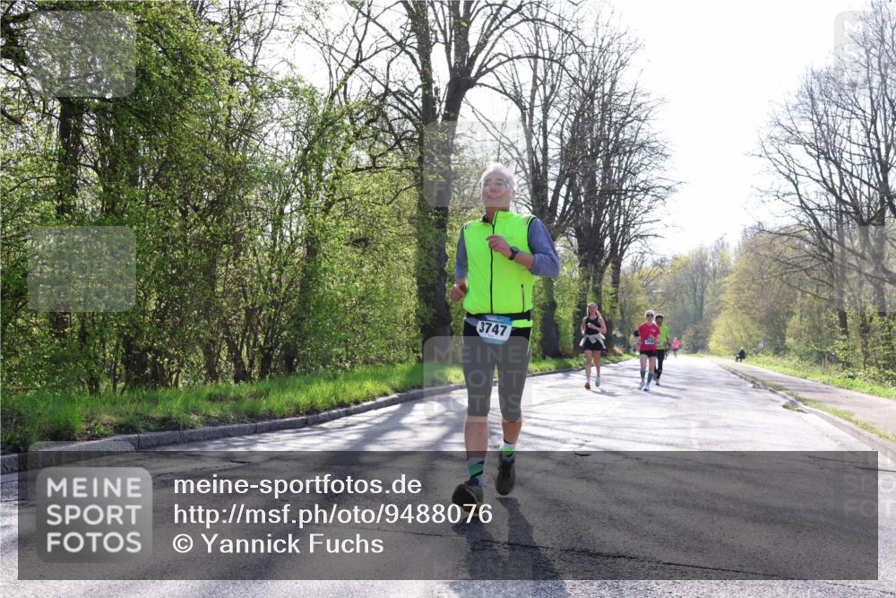12.04.2026 - 45. Internationalen Wilhelmsburger Insellauf Yannick Fuchs http://msf.ph/oto/9488076 12.04.2026 10:33:24 Laufen 3747 meine-sportfotos.de