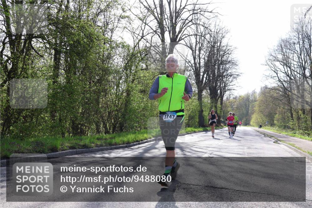 12.04.2026 - 45. Internationalen Wilhelmsburger Insellauf Yannick Fuchs http://msf.ph/oto/9488080 12.04.2026 10:33:24 Laufen 3747 meine-sportfotos.de