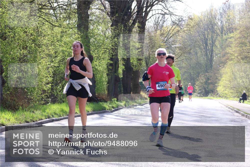 12.04.2026 - 45. Internationalen Wilhelmsburger Insellauf Yannick Fuchs http://msf.ph/oto/9488096 12.04.2026 10:33:26 Laufen 490 meine-sportfotos.de
