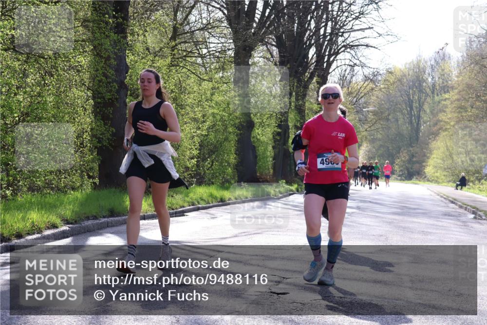 12.04.2026 - 45. Internationalen Wilhelmsburger Insellauf Yannick Fuchs http://msf.ph/oto/9488116 12.04.2026 10:33:27 Laufen 490 meine-sportfotos.de