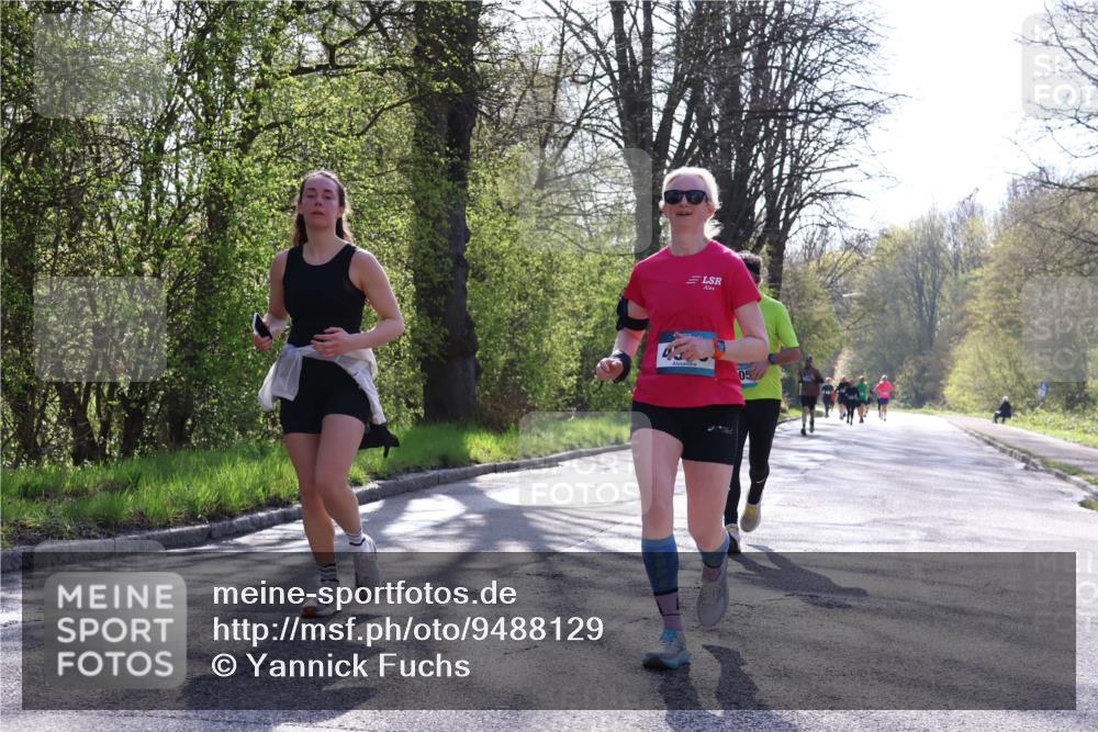 12.04.2026 - 45. Internationalen Wilhelmsburger Insellauf Yannick Fuchs http://msf.ph/oto/9488129 12.04.2026 10:33:28 Laufen 05 meine-sportfotos.de