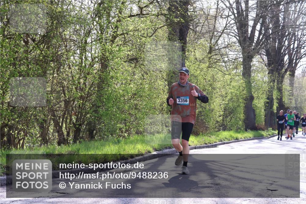 12.04.2026 - 45. Internationalen Wilhelmsburger Insellauf Yannick Fuchs http://msf.ph/oto/9488236 12.04.2026 10:33:38 Laufen 3356 meine-sportfotos.de