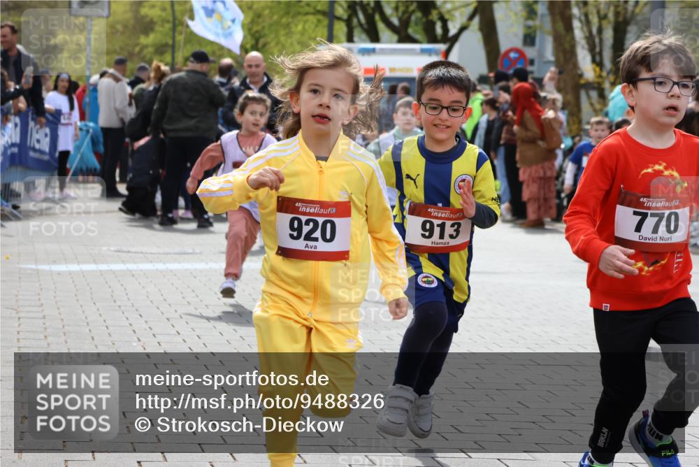 12.04.2026 - 45. Internationalen Wilhelmsburger Insellauf Strokosch-Dieckow http://msf.ph/oto/9488326 12.04.2026 14:10:03 Ziel 1504, 412, 681, 640, 248, 441, 723, 119, 186, 224, 745, 207, 920, 770, 182, 19, 913, 181, 529, 942, 157, 1518, 192, 946, 738, 201 meine-sportfotos.de