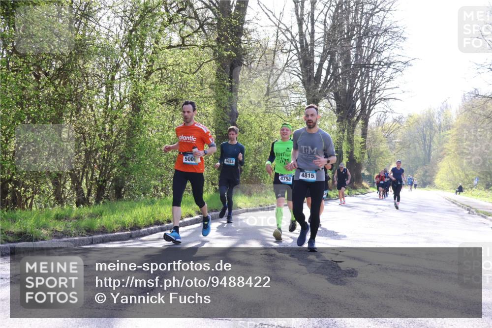 12.04.2026 - 45. Internationalen Wilhelmsburger Insellauf Yannick Fuchs http://msf.ph/oto/9488422 12.04.2026 10:33:52 Laufen 500, 3653, 4758, 4815, 1 meine-sportfotos.de