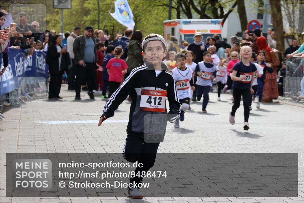 12.04.2026 - 45. Internationalen Wilhelmsburger Insellauf Strokosch-Dieckow http://msf.ph/oto/9488474 12.04.2026 14:09:56 Ziel 720, 719, 907, 158, 268, 543, 721, 1503, 736, 715, 6, 1504, 412, 681, 640, 248, 441, 723, 119, 186, 224, 745 meine-sportfotos.de
