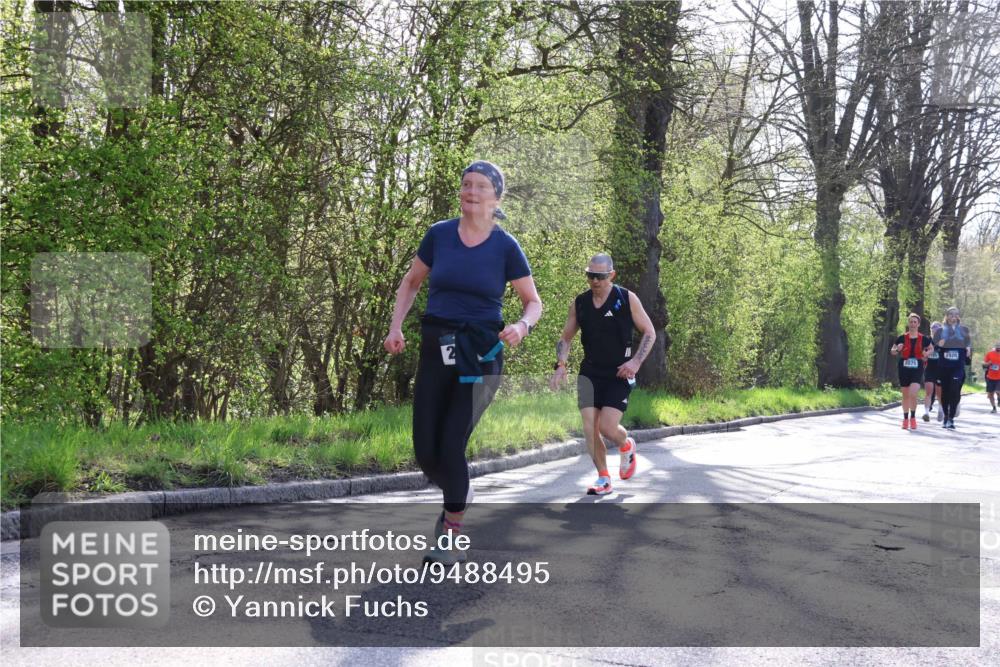 12.04.2026 - 45. Internationalen Wilhelmsburger Insellauf Yannick Fuchs http://msf.ph/oto/9488495 12.04.2026 10:33:57 Laufen 2, 2075, 2920 meine-sportfotos.de