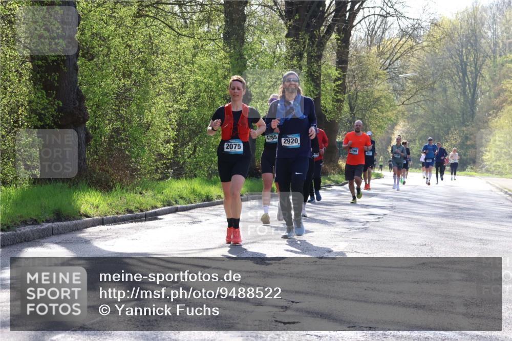 12.04.2026 - 45. Internationalen Wilhelmsburger Insellauf Yannick Fuchs http://msf.ph/oto/9488522 12.04.2026 10:34:00 Laufen 4785, 2920, 2075, 2190, 4531 meine-sportfotos.de