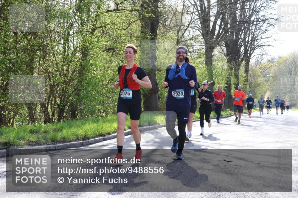 12.04.2026 - 45. Internationalen Wilhelmsburger Insellauf Yannick Fuchs http://msf.ph/oto/9488556 12.04.2026 10:34:02 Laufen 2075, 2920, 35, 3480, 2190 meine-sportfotos.de
