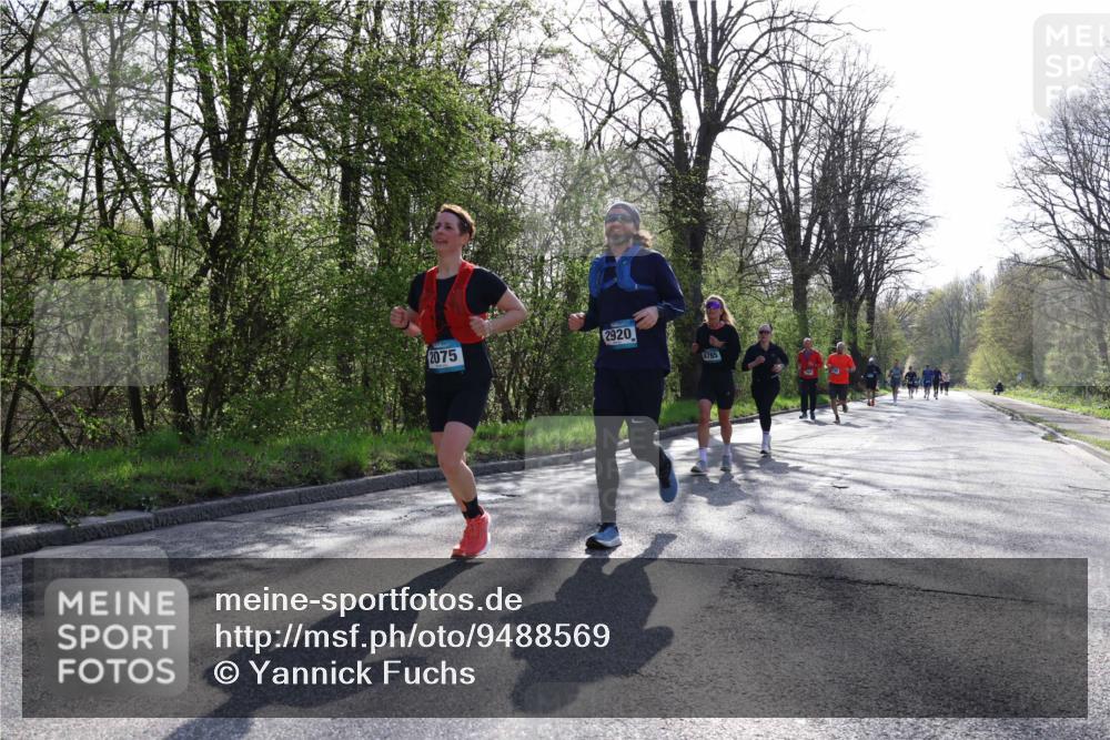12.04.2026 - 45. Internationalen Wilhelmsburger Insellauf Yannick Fuchs http://msf.ph/oto/9488569 12.04.2026 10:34:03 Laufen 2075, 2920, 4785 meine-sportfotos.de